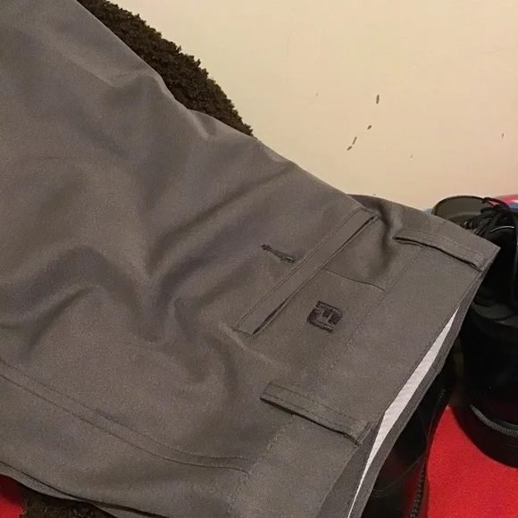 FOOTJOY, MENS PANTS SIZE 49x32, NWOT, - Picture 1 of 2